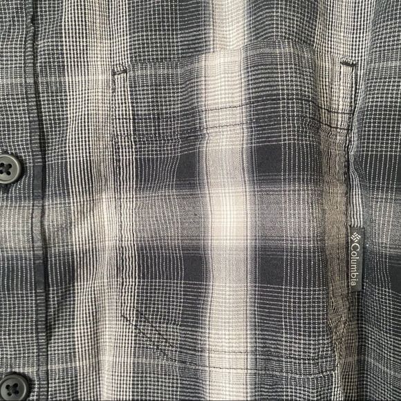 2/$30🌻Columbia: Men’s Plaid Long Sleeved Button Down Shirt - Picture 4 of 8